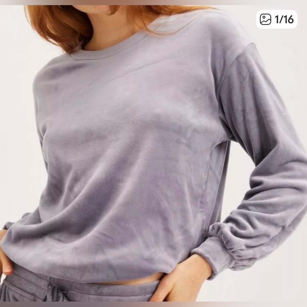 👗UGG Women's soft cloudy Gray velvet Sweatshirt